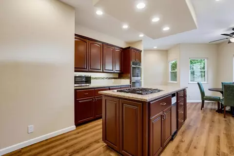 Kitchen - 11065 Ringtail Rd, Penn Valley, CA 95946 photo 4 of 8
