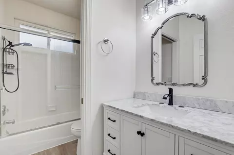 Bath - 11065 Ringtail Rd, Penn Valley, CA 95946 photo 2 of 2