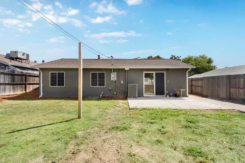 Exterior - 5513 Sapunor Way, Carmichael, CA 95608 photo 5 of 9