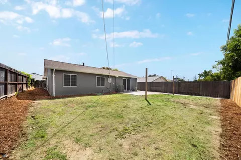 Exterior - 5513 Sapunor Way, Carmichael, CA 95608 photo 6 of 9