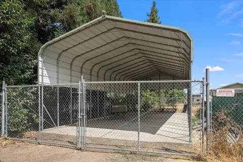 Exterior - 3203 E Collier Rd, Acampo, CA 95220 photo 9 of 9