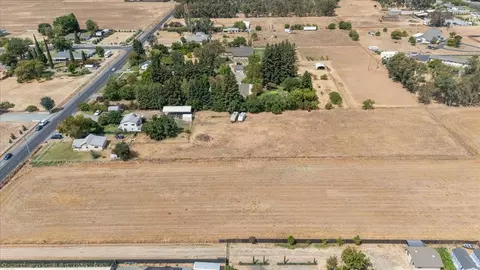 View/Area - 3203 E Collier Rd, Acampo, CA 95220 photo 6 of 9