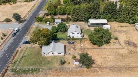 View/Area - 3203 E Collier Rd, Acampo, CA 95220 photo 3 of 9
