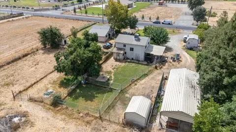 View/Area - 3203 E Collier Rd, Acampo, CA 95220 photo 5 of 9