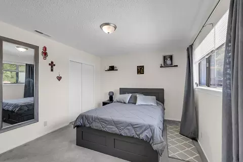 Bedroom - 2727 Buttonwillow Ave, Stockton, CA 95207 photo 4 of 4