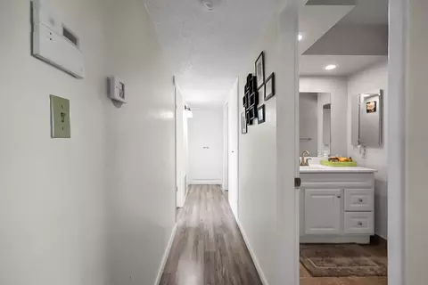 Entry Way - 2727 Buttonwillow Ave, Stockton, CA 95207 photo 2 of 2