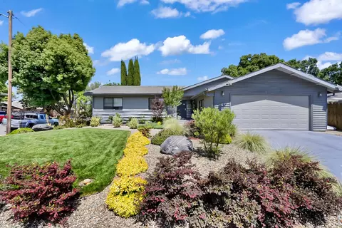 Exterior - 2727 Buttonwillow Ave, Stockton, CA 95207 photo 3 of 7