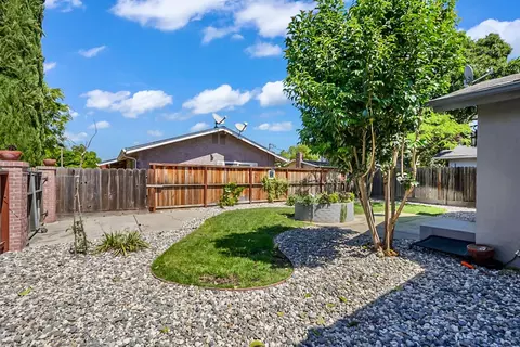 Exterior - 2727 Buttonwillow Ave, Stockton, CA 95207 photo 7 of 7