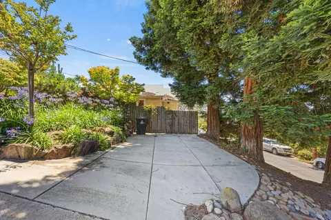 Exterior - 2295 S Crest Ave, Martinez, CA 94553 photo 7 of 14
