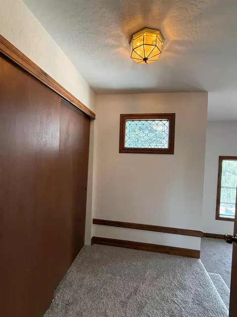 Entry Way - 2295 S Crest Ave, Martinez, CA 94553 photo 1 of 2