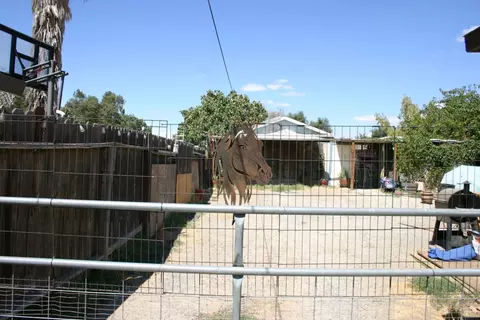 1913 C St, Rio Linda, CA 95673