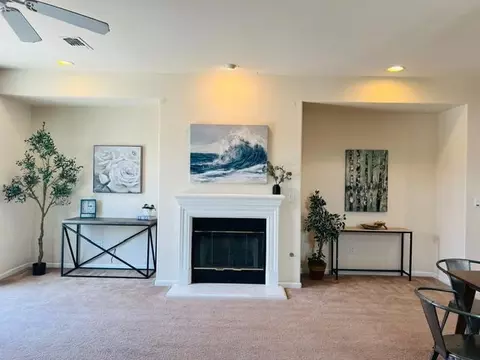 Living - 141 Nabor, Tracy, CA 95377 photo 3 of 5