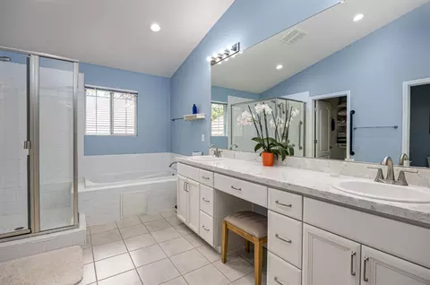 Bath - 7034 Ara Ln, Carmichael, CA 95608 photo 1 of 6
