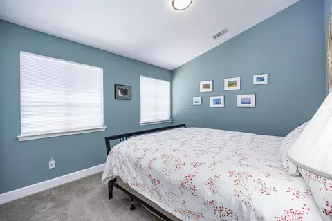 Bedroom - 7034 Ara Ln, Carmichael, CA 95608 photo 8 of 8
