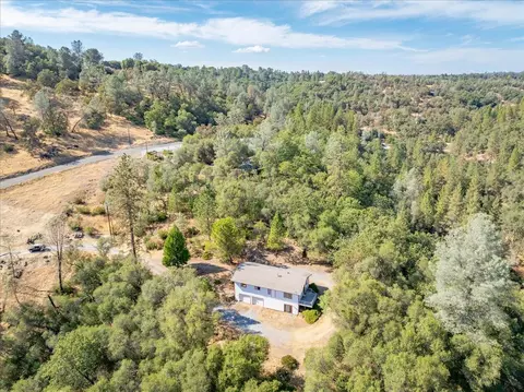 View/Area - 4751 Meadowview Acres Rd, Cool, CA 95614 photo 3 of 11