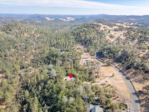 View/Area - 4751 Meadowview Acres Rd, Cool, CA 95614 photo 7 of 11