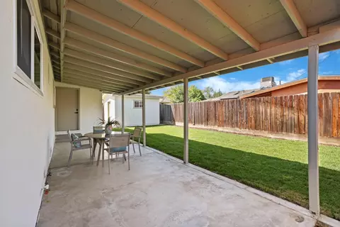 Exterior - 1411 Chester Dr, Tracy, CA 95376 photo 5 of 9