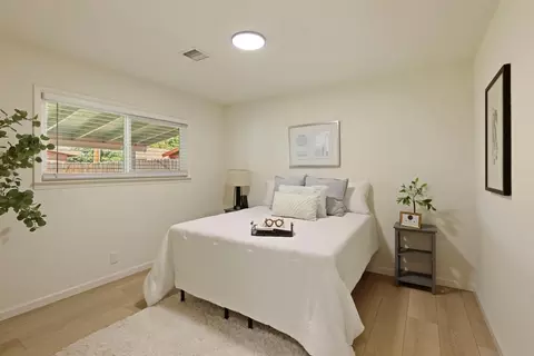 Bedroom - 1411 Chester Dr, Tracy, CA 95376 photo 3 of 6