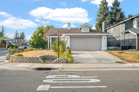 Exterior - 3731 Willow Bend Pl, Antelope, CA 95843 photo 2 of 6