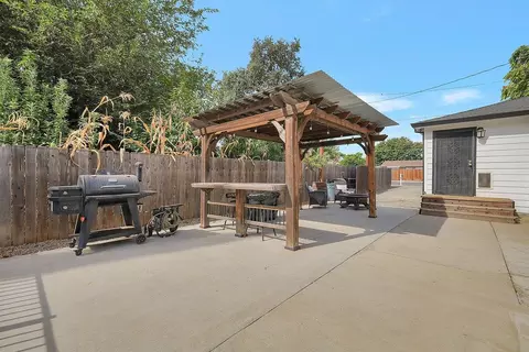 Exterior - 2233 Elm St, Sutter, CA 95982 photo 8 of 14