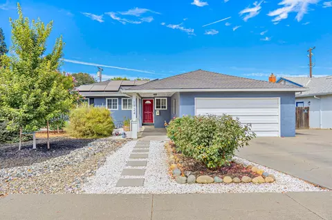 1724 Coloma Way, Woodland, CA 95695