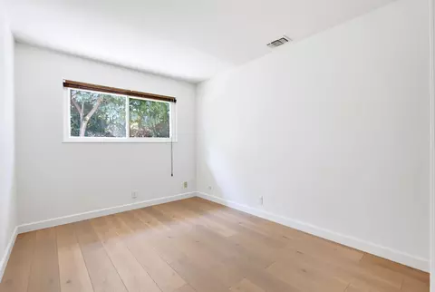 Bedroom - 2814 Belhaven Pl, Davis, CA 95618 photo 3 of 4