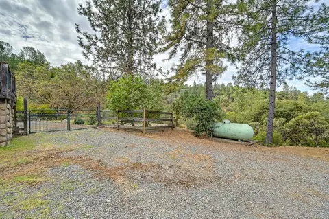 Exterior - 2428 Shirt Tail Tri, Cool, CA 95614 photo 32 of 34
