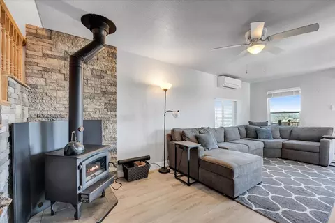 Living - 4620 Bayview Dr, Copperopolis, CA 95228 photo 2 of 2