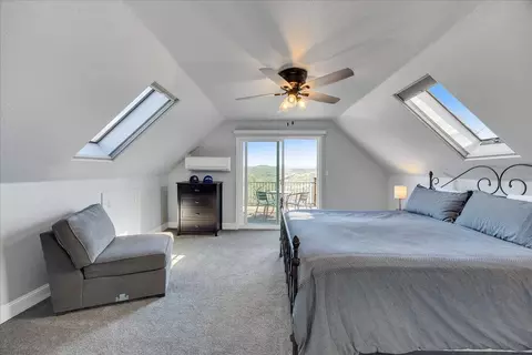 Bedroom - 4620 Bayview Dr, Copperopolis, CA 95228 photo 7 of 11