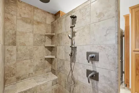 Bath - 4836 Freshwater Rd, Williams, CA 95987 photo 3 of 9