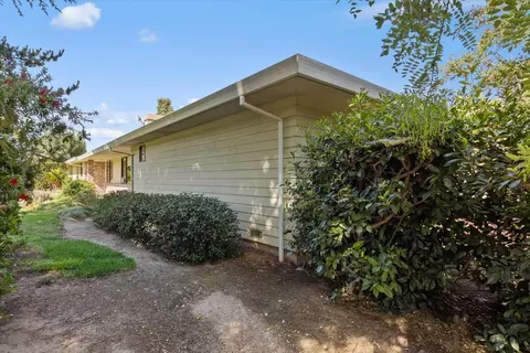 Exterior - 4373 Broadway, Live Oak, CA 95953 photo 7 of 12
