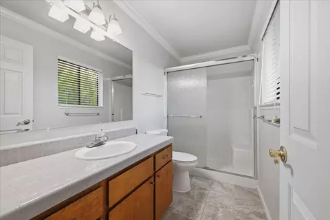 Bath - 11261 Edward Dr, Grass Valley, CA 95949 photo 1 of 2