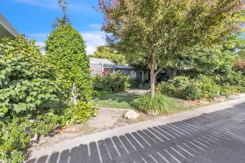 Exterior - 1901 8th Ave, Olivehurst, CA 95961 photo 3 of 3