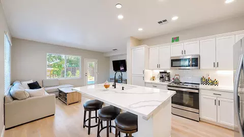 Kitchen - 4203 Motif Ct, Turlock, CA 95382 photo 3 of 8