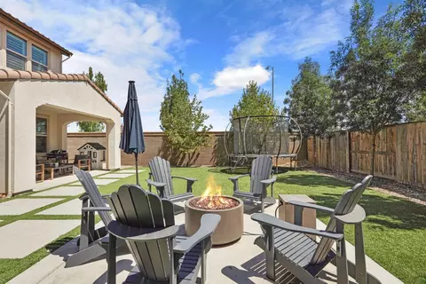 Exterior - 2906 Ashton St, Lodi, CA 95242 photo 12 of 13
