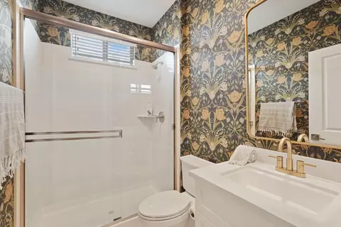 Bath - 2906 Ashton St, Lodi, CA 95242 photo 1 of 4
