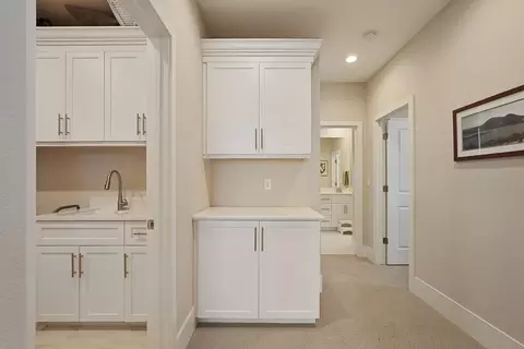 Entry Way - 2906 Ashton St, Lodi, CA 95242 photo 5 of 5