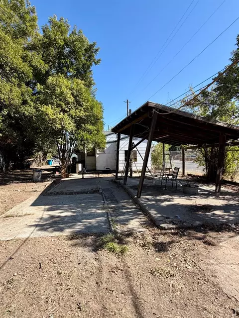 Exterior - 1113 Grand Ave, Olivehurst, CA 95961 photo 7 of 10