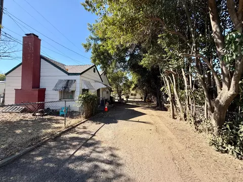 Exterior - 1113 Grand Ave, Olivehurst, CA 95961 photo 2 of 10