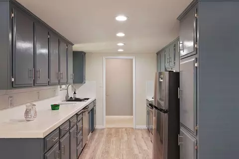 Kitchen - 303 Vineyard Dr, Lodi, CA 95240 photo 1 of 3