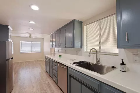 Kitchen - 303 Vineyard Dr, Lodi, CA 95240 photo 3 of 3