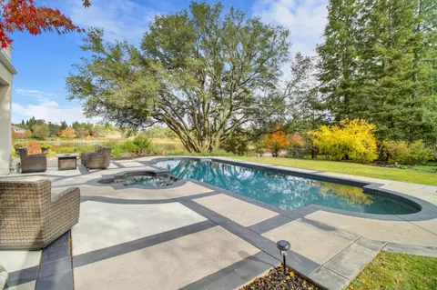 Exterior - 5585 E Saint Francis Cir #E, Loomis, CA 95650 photo 14 of 22