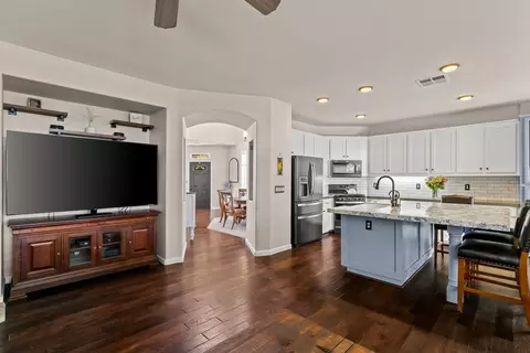 Kitchen - 2467 Greystone Dr, Tracy, CA 95377 photo 1 of 9