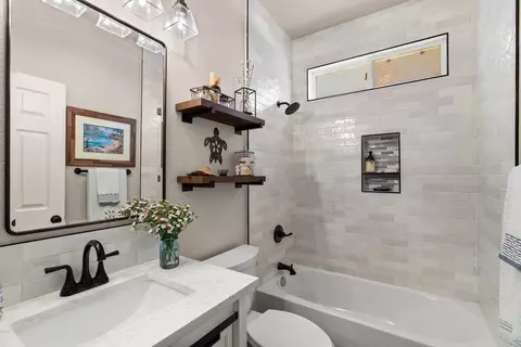 Bath - 2467 Greystone Dr, Tracy, CA 95377 photo 1 of 6