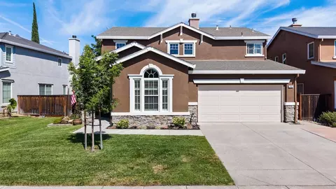 Exterior - 2467 Greystone Dr, Tracy, CA 95377 photo 5 of 23