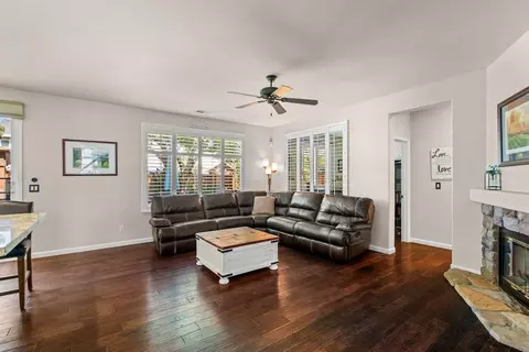 Living - 2467 Greystone Dr, Tracy, CA 95377 photo 1 of 3