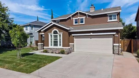 Exterior - 2467 Greystone Dr, Tracy, CA 95377 photo 4 of 23