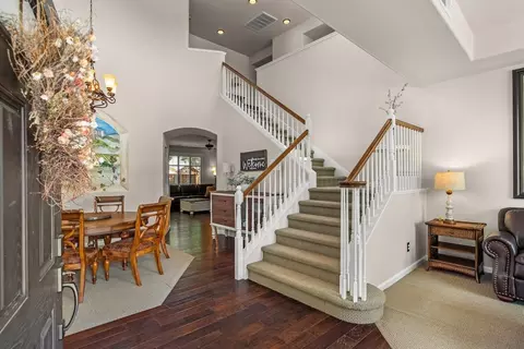 Entry Way - 2467 Greystone Dr, Tracy, CA 95377 photo 1 of 7