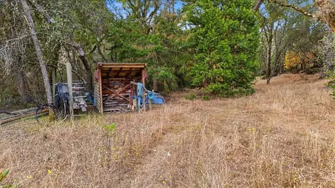 Exterior - 12501 Sutherland Dr, Grass Valley, CA 95949 photo 23 of 28
