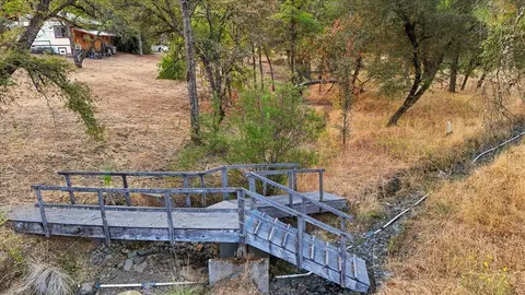 Exterior - 12501 Sutherland Dr, Grass Valley, CA 95949 photo 21 of 28